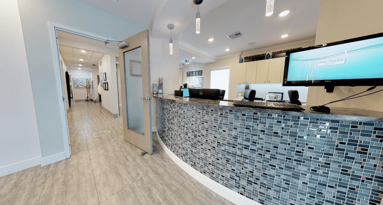 About Our Sarasota FL Dentist Office Melvin Benson DDS