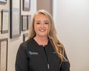 Lindsey: Dental Hygienist