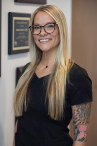 Becki: Dental Assistant